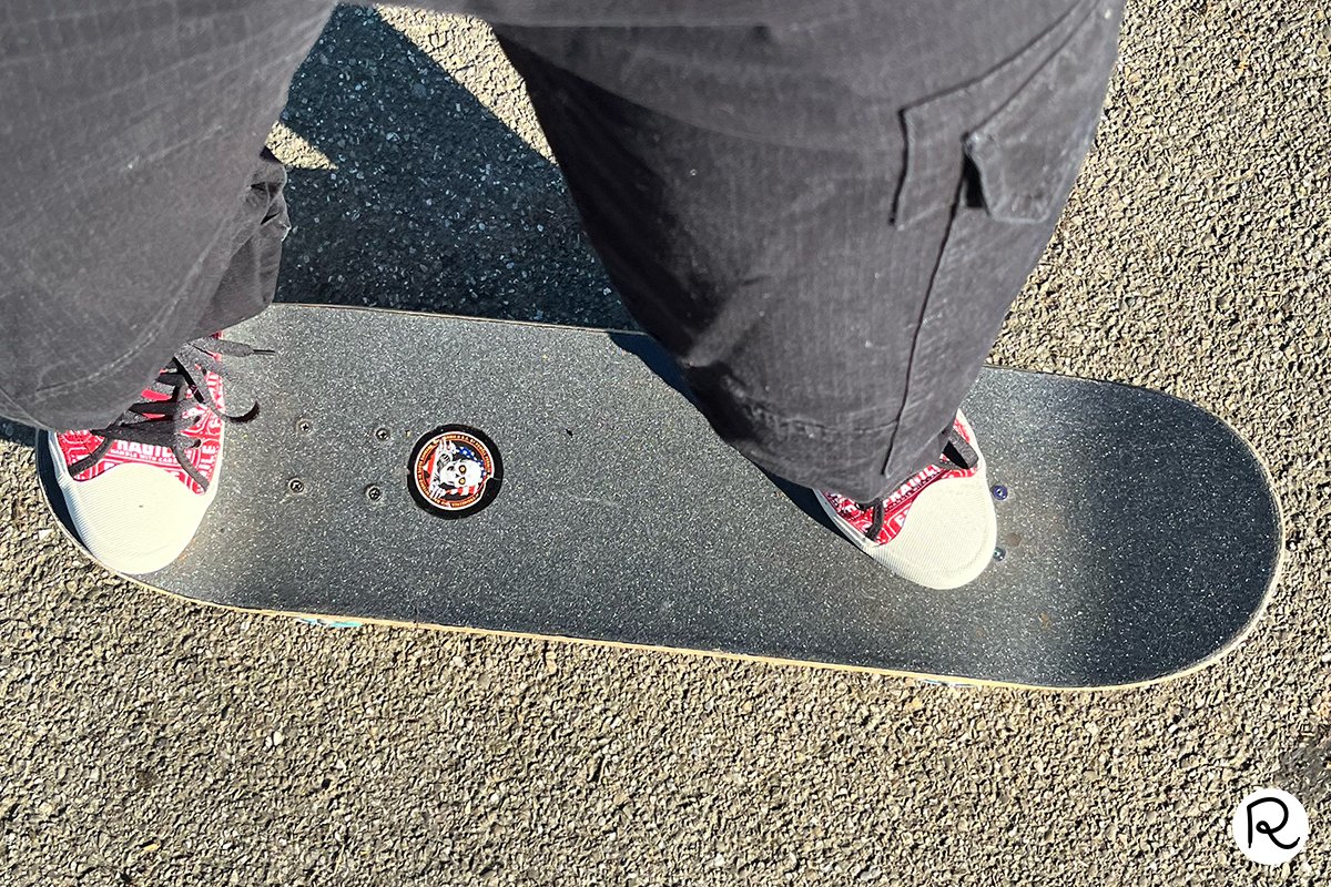 skateboard foot placement